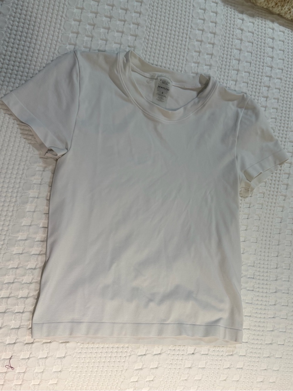Aritzia White Crewneck Short-Sleeve Tee